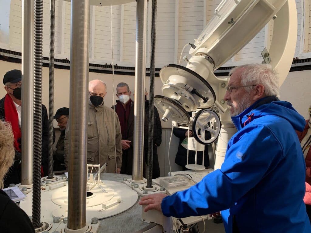 Picture of Explanations of how the Coelostat works in the Einstein Tower